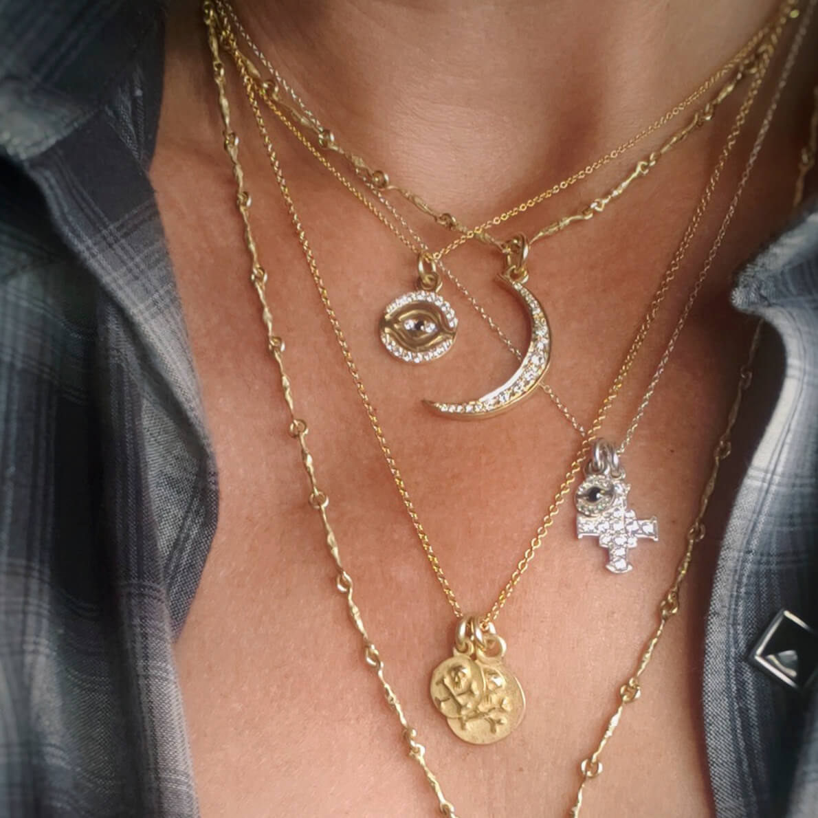 Buy the Diamond Midnight Moon Gold Necklace from British Jewellery Designer  Daniella Draper – Daniella Draper UK