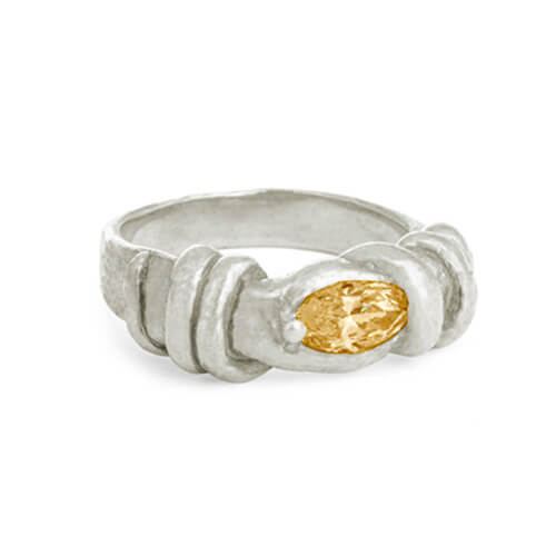 Hoya Ring with Stone • Sterling Silver